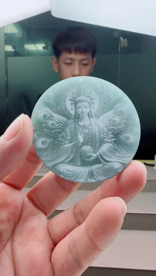 【闪购商品】翡翠颈饰未镶嵌多样性发货随机一件发货