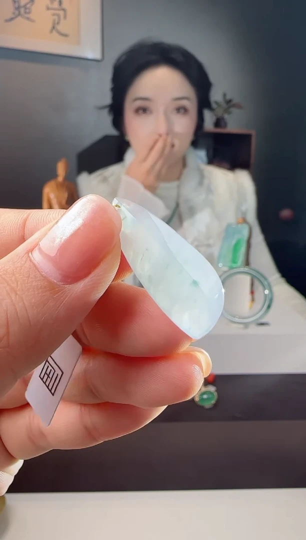 未镶嵌裸石翡翠裸石