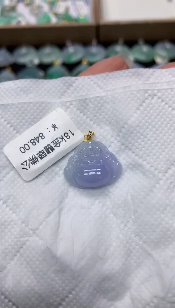 颈饰18K金镶嵌翡翠1111111111