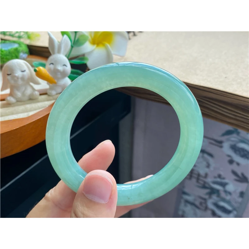 01.29批冰湖水绿圆条47号54.6-10.9-10.7 天然翡翠翡翠手镯