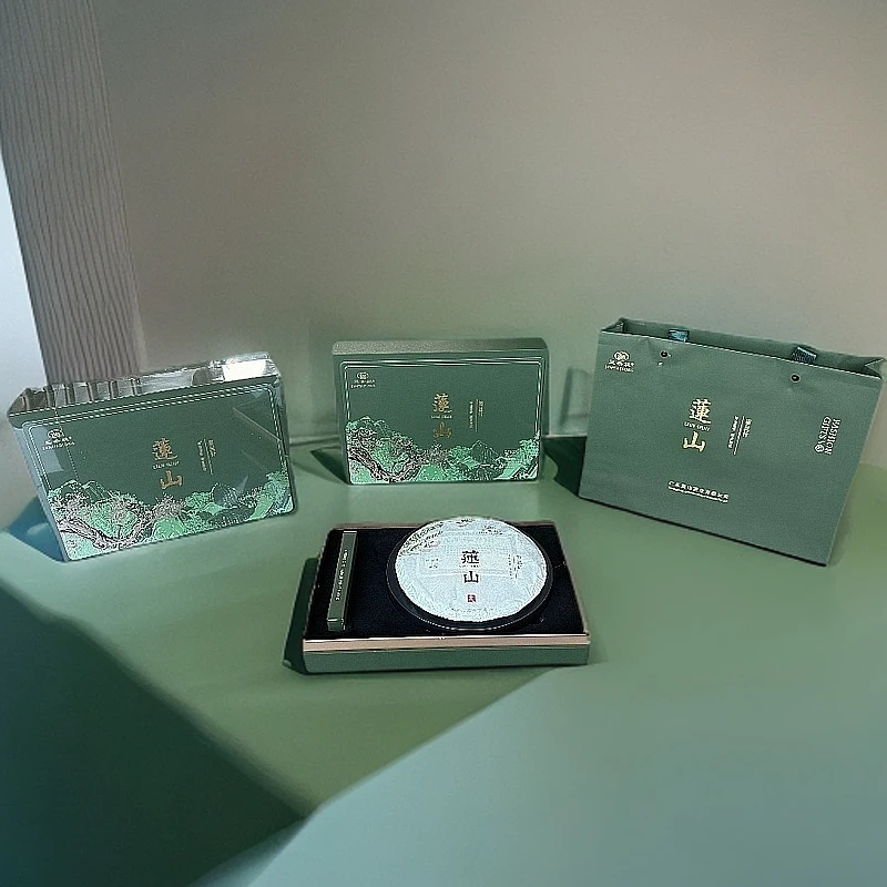 1莲山银丝针口感丝滑醇厚耐泡纯手工压制产地采摘