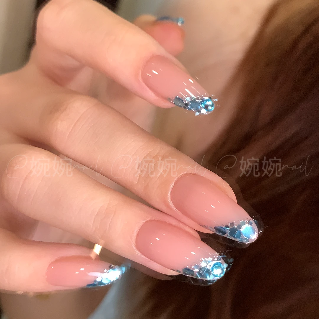 【清凉一夏】纯手工亮片斜边法式百搭设计穿戴甲