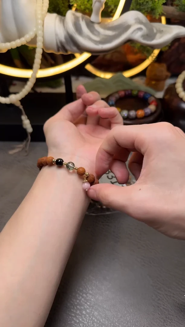 檀香木手串/手链B311老山檀回纹圆珠