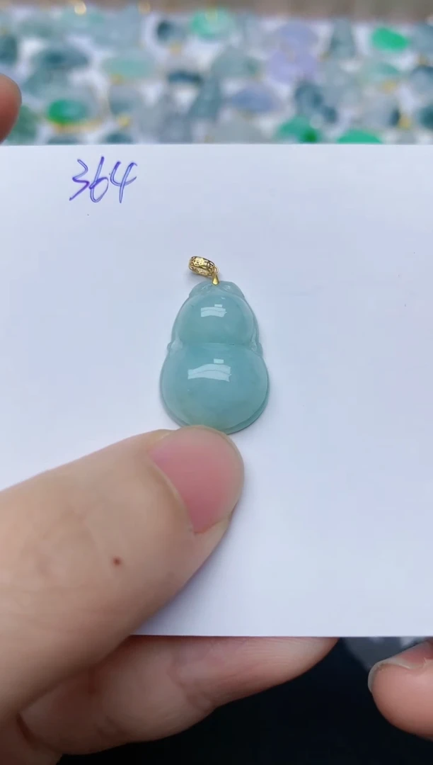 【闪购商品】翡翠颈饰18K金镶嵌天然翡翠A货    364