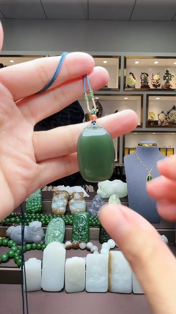 【闪购商品】和田玉挂件未镶嵌苏