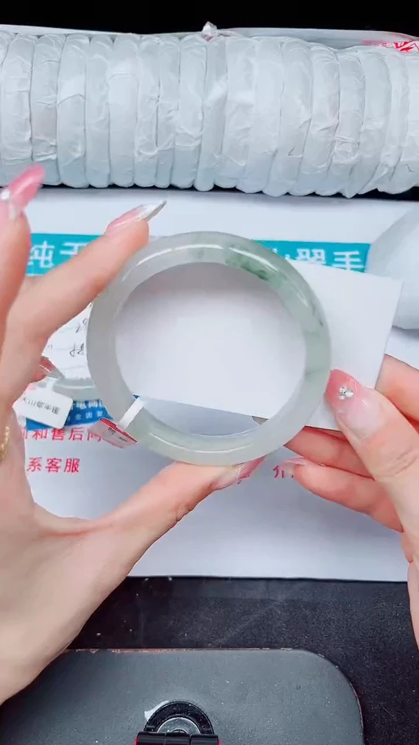 未镶嵌手镯石英质玉169-60/61