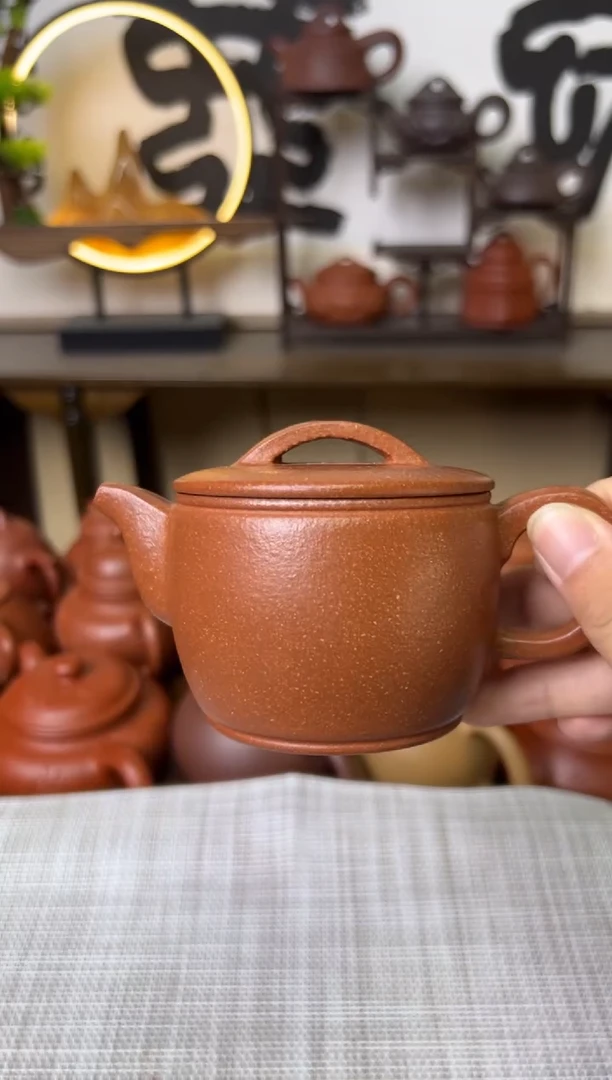 茶壶段泥独壶黄降坡汉瓦壶150CC
