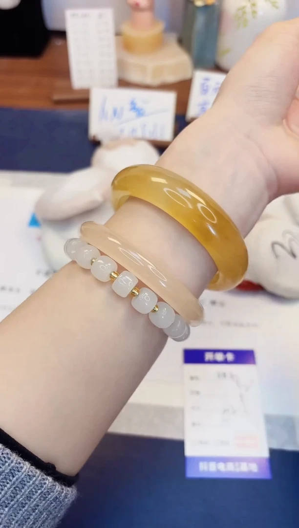 【闪购商品】石英质玉手镯未镶嵌383-财气镯-圈口62