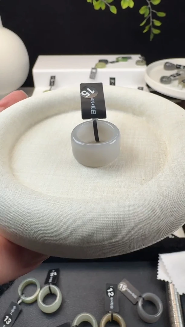 【闪购商品】和田玉戒指未镶嵌8