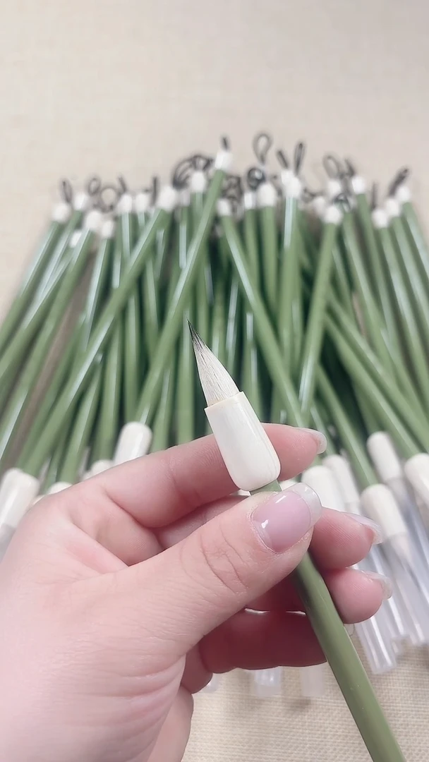 出锋2.2的蒜头笔19.9元2支