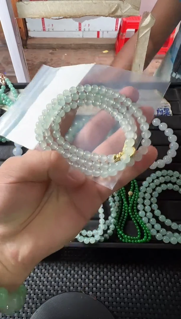 定制翡翠未镶嵌缅甸天然翡翠A货