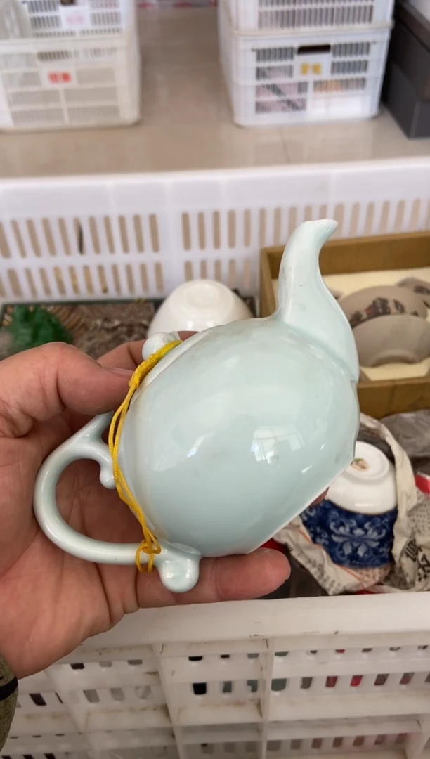 杯无运费险有瑕疵的摄影的产品有使用过的痕迹有点脏介意勿拍