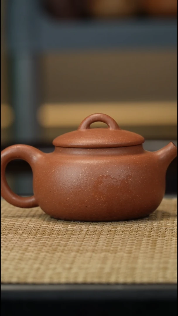 茶壶紫砂红降坡儒相150c