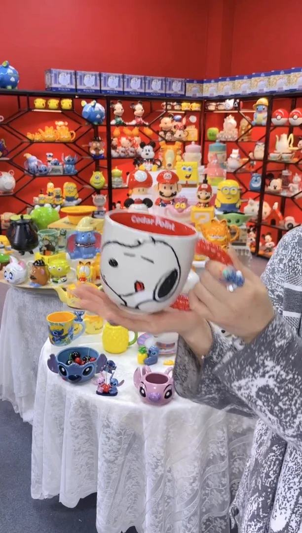 【闪购商品】1@@史努比红色手柄陶瓷杯