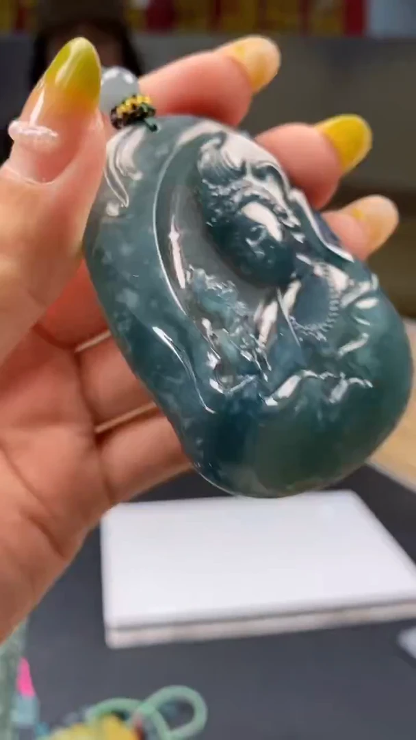 翡翠未镶嵌颈饰********763