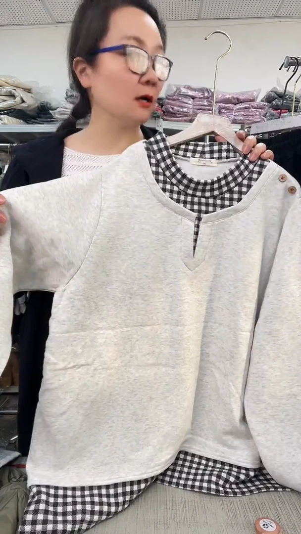 喜**洋丽笙服饰 093