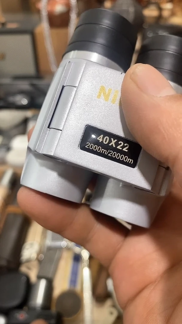 瓷片闪购商品  如图所示