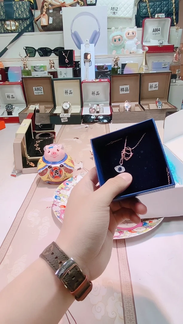 瓷片瓷器 库房到期 全部地板价@@1