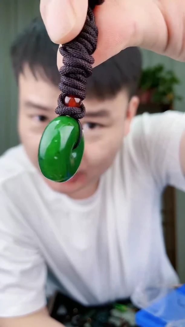 未镶嵌和田玉挂件拍一发一，多样性发货！