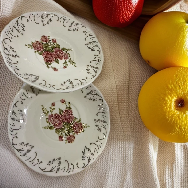 圆形宫廷风欧式盘复古法式杯碟浮雕简约14厘米家用碟子陶瓷盘子