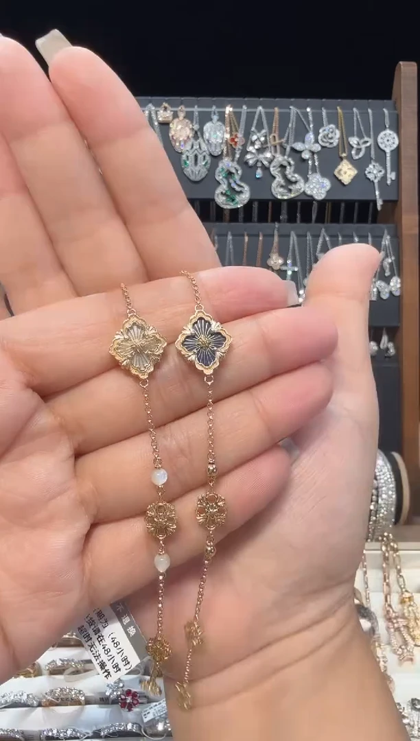 18K金镶嵌手镯钻石手链