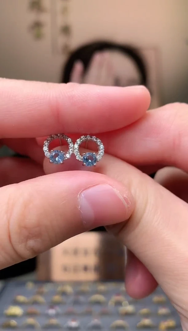 【闪购商品】海蓝宝石耳坠银S925镶嵌耳饰