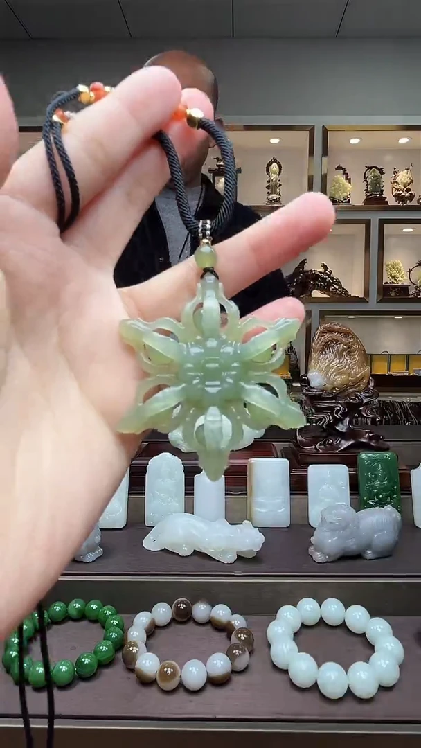 【闪购商品】和田玉挂件未镶嵌苏