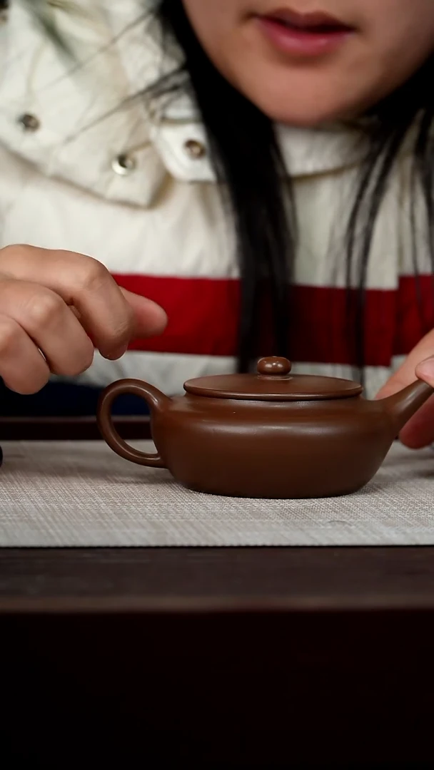 【闪购商品】宜兴原矿紫砂壶茶壶180C