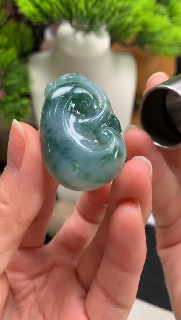 颈饰未镶嵌翡翠成*---124653