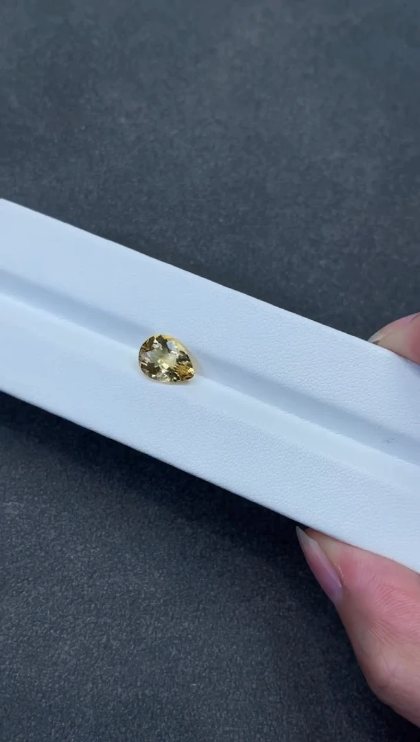 绿柱石裸石天然裸石