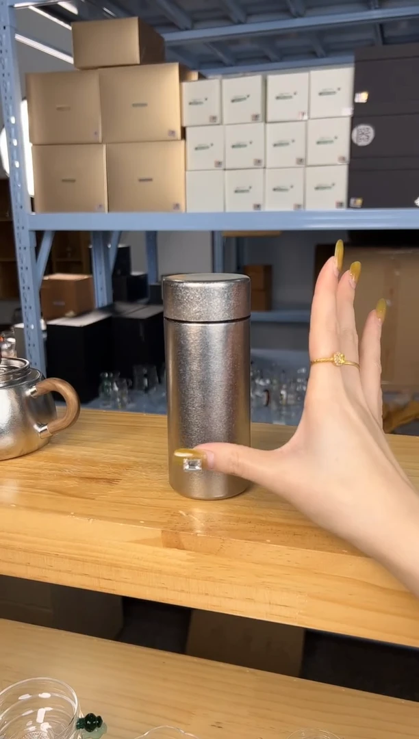 态极-纯钛乐兜杯钛本色