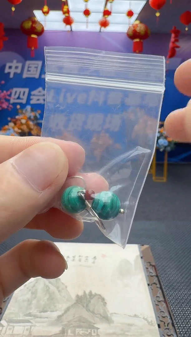 孔雀石银S925镶嵌耳勾耳勾-发一对