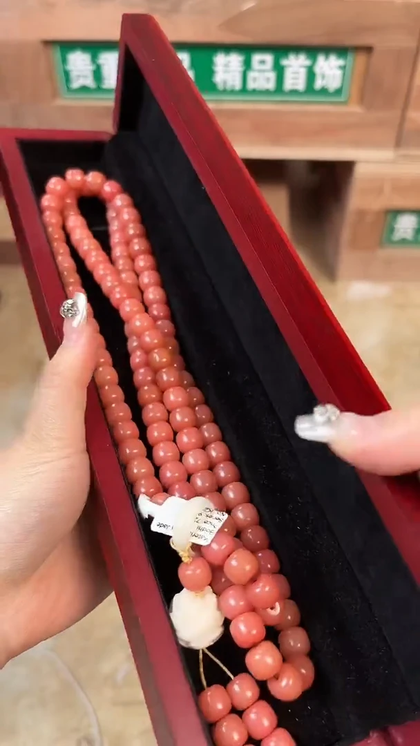 饰界坊甄选福利闪购商品无礼盒