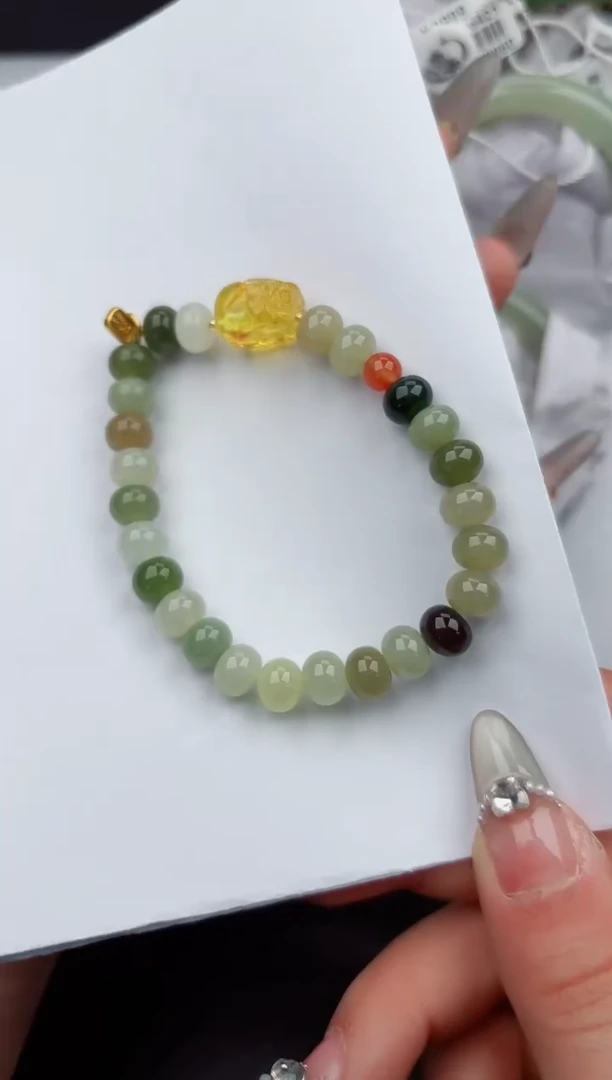 【闪购商品】和田玉手链未镶嵌033微色差T多宝