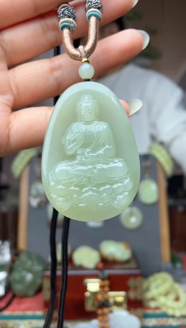 颈饰未镶嵌和田玉拍一发一