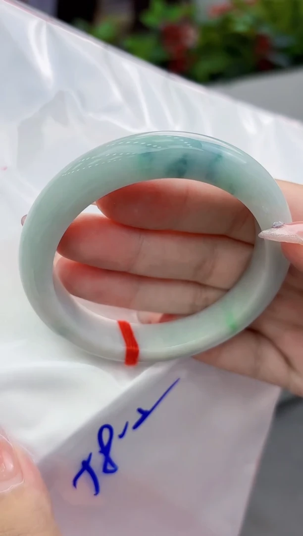 【闪购商品】翡翠手镯未镶嵌翡翠手镯