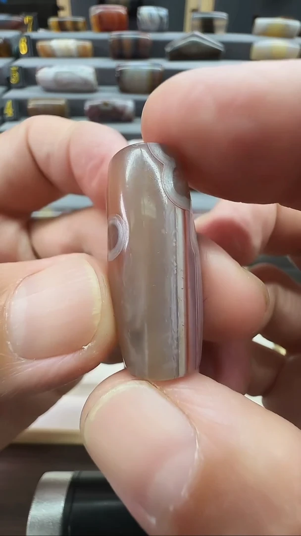 未镶嵌颈饰玛瑙/玉髓玛瑙33*15