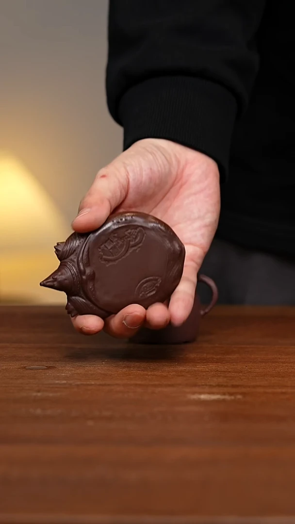 茶壶紫砂福龟茶宠紫泥