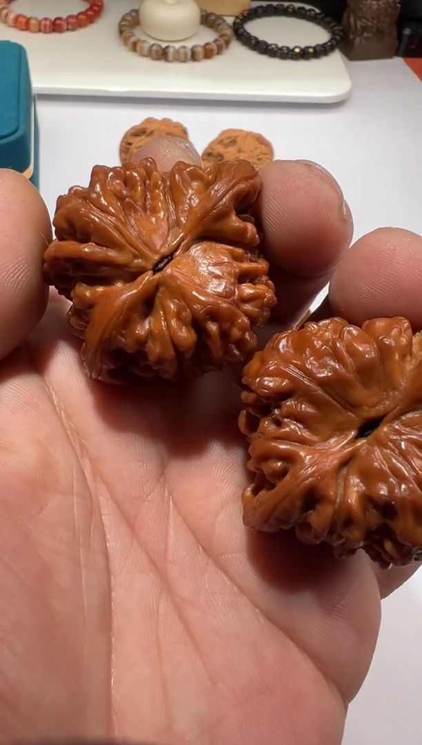 【闪购商品】文玩核桃把件文玩核桃