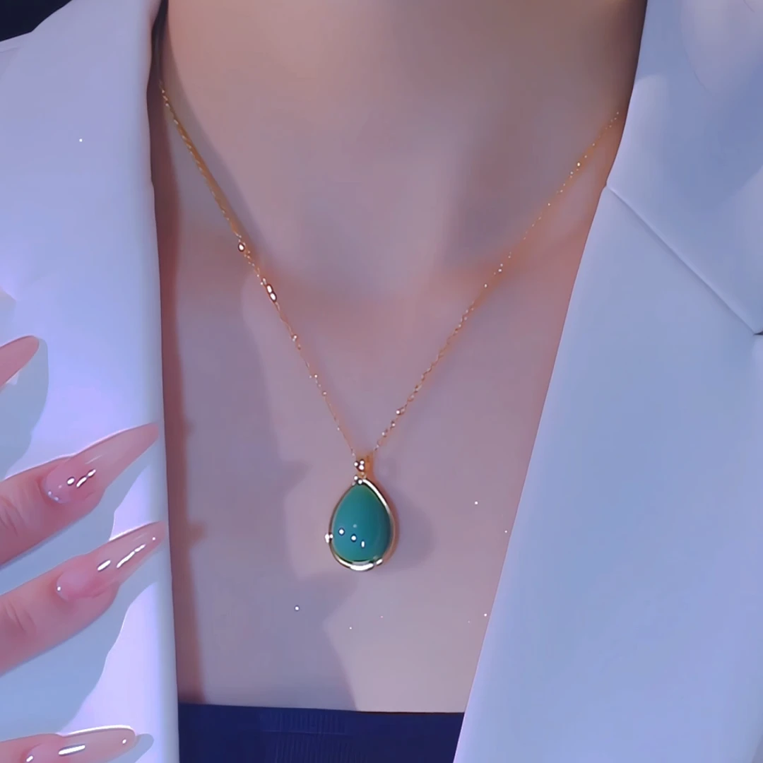 钛钢项链 时尚轻奢水滴项链女百搭气质可水洗小众2025爆款锁骨链