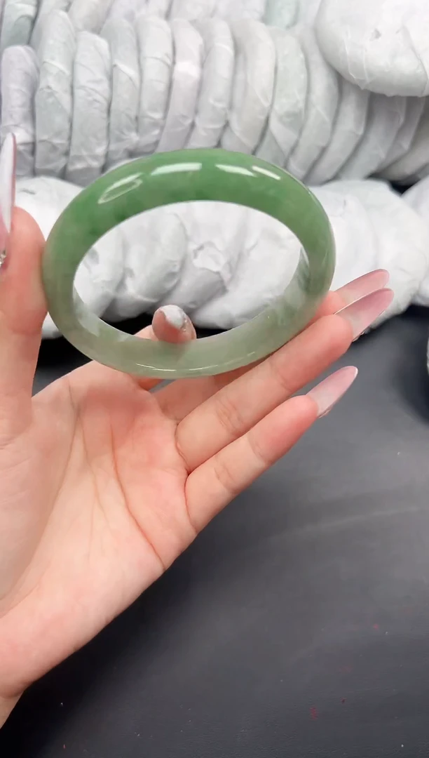 精品手镯，一物一拍O-012