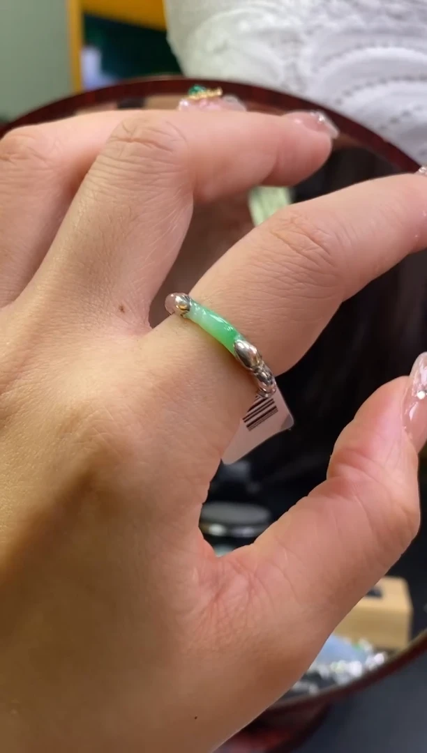 颈饰银S925镶嵌翡翠净货16731