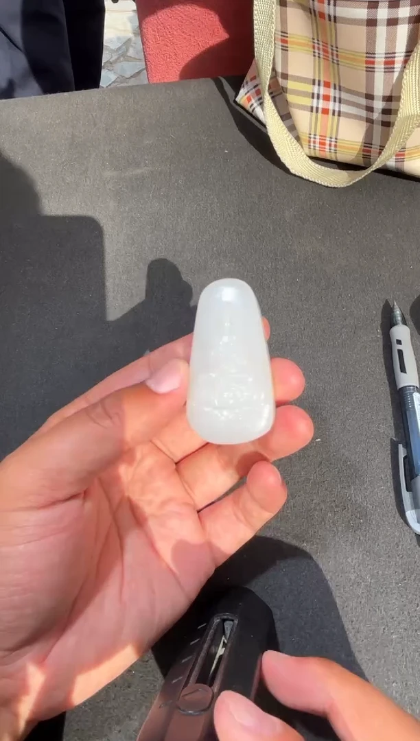 未镶嵌和田玉挂件和田玉