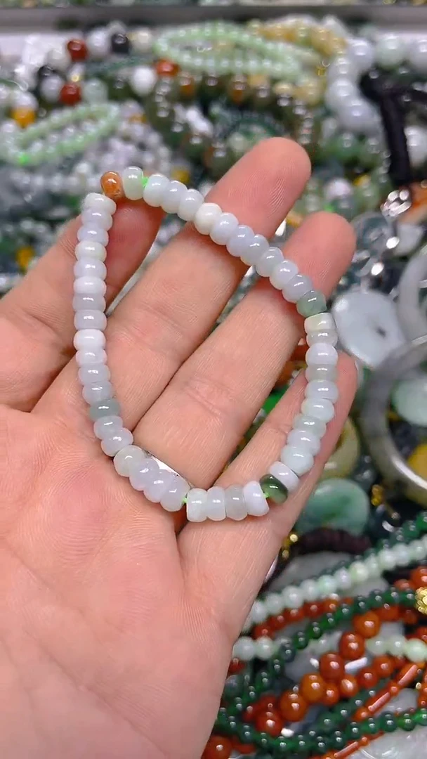 颈饰未镶嵌翡翠5mm