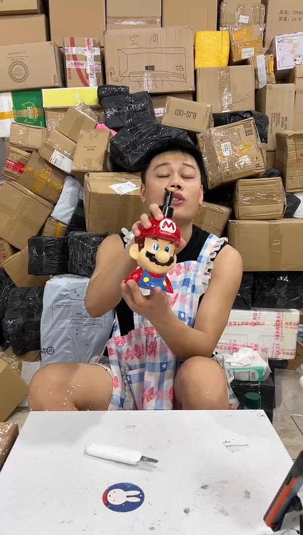 瓷片马里奥按压瓶