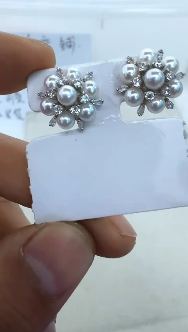 【闪购商品】海水珍珠耳饰银S925镶嵌耳钉