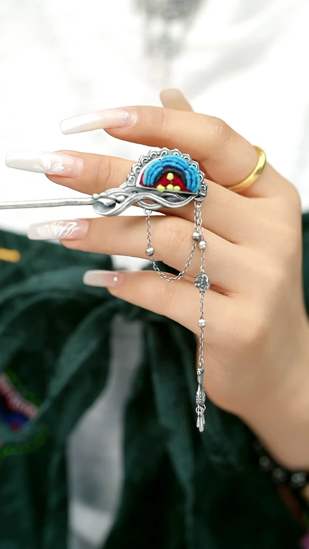 织绣105黔东南苗族刺绣