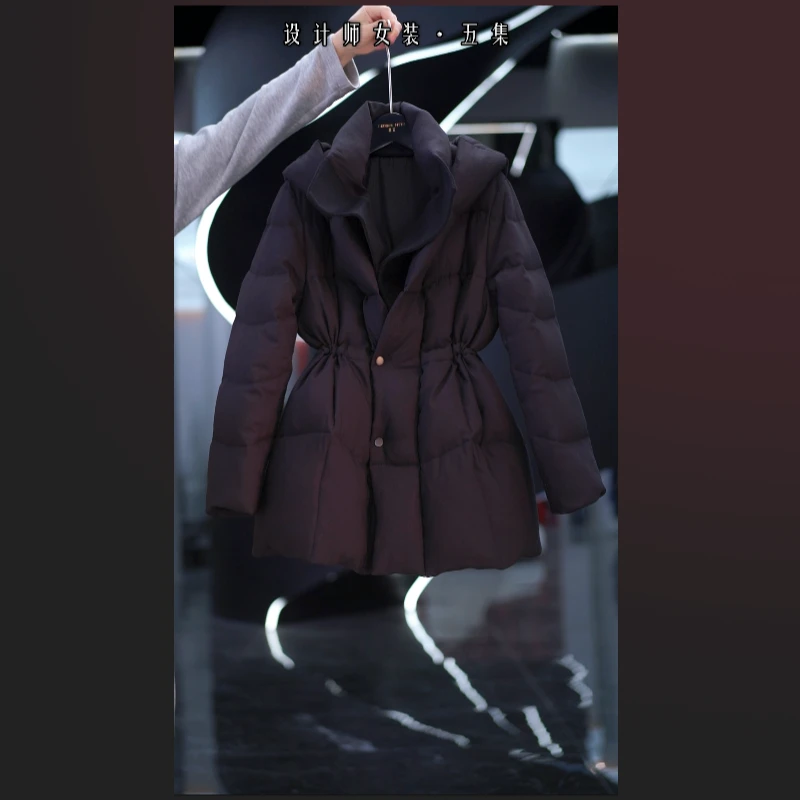 五集 时尚新款加厚保暖高级感连帽收腰鹅绒服 Y6030