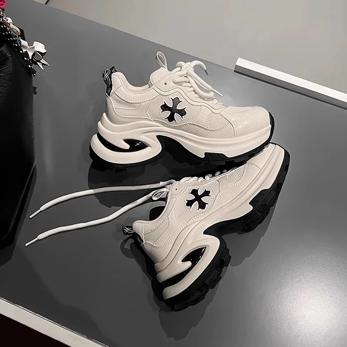 增高7cm~老爹鞋2025新款十字花透气厚底休闲运动鞋女松糕跑步女鞋