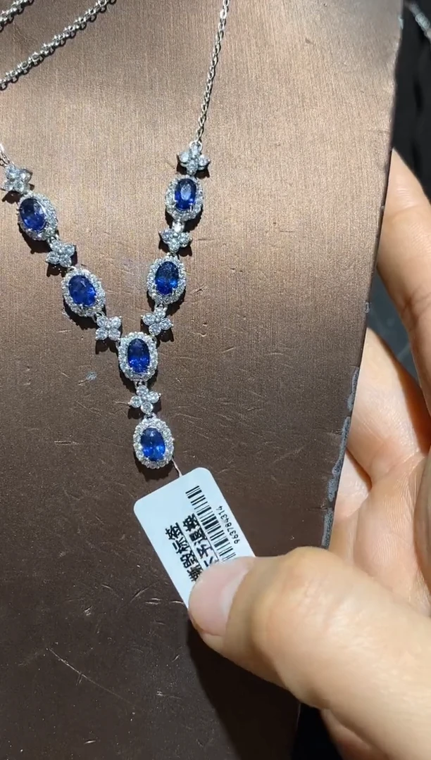 颈饰蓝宝石银S925镶嵌吊坠